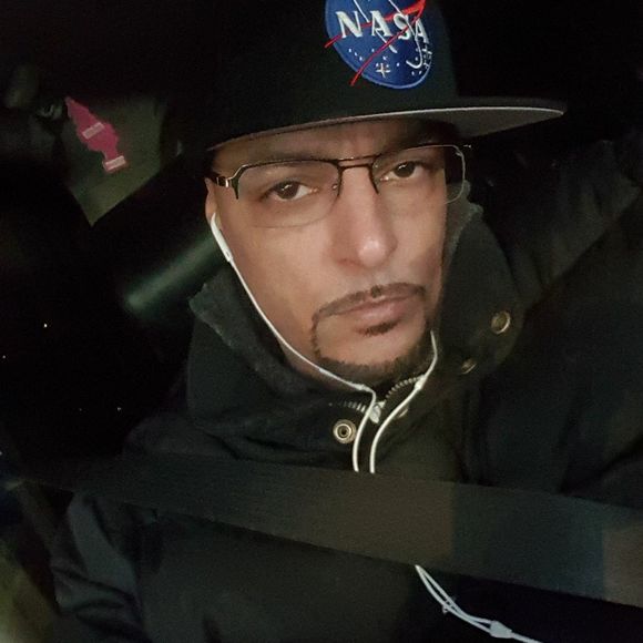 Meet your Posher, Noel - Picture 1 of 1